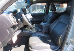 2021 Toyota Tacoma 4WD - Image 25