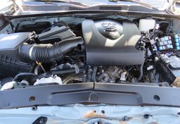 2021 Toyota Tacoma 4WD - Image 50