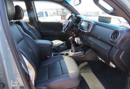 2021 Toyota Tacoma 4WD - Image 28