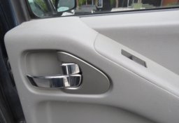 2018 Nissan Frontier - Image 32