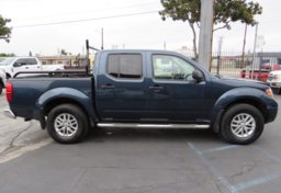 2018 Nissan Frontier - Image 10