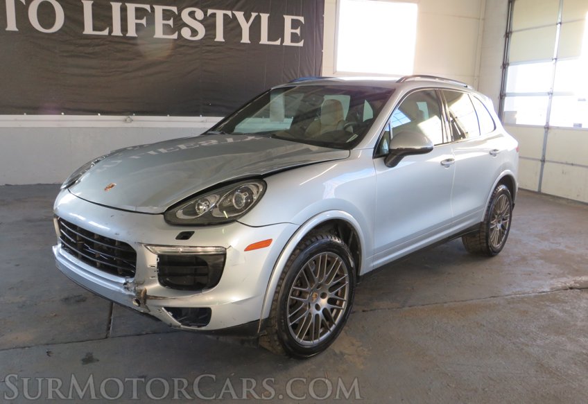 2017 Porsche Cayenne - Image 2