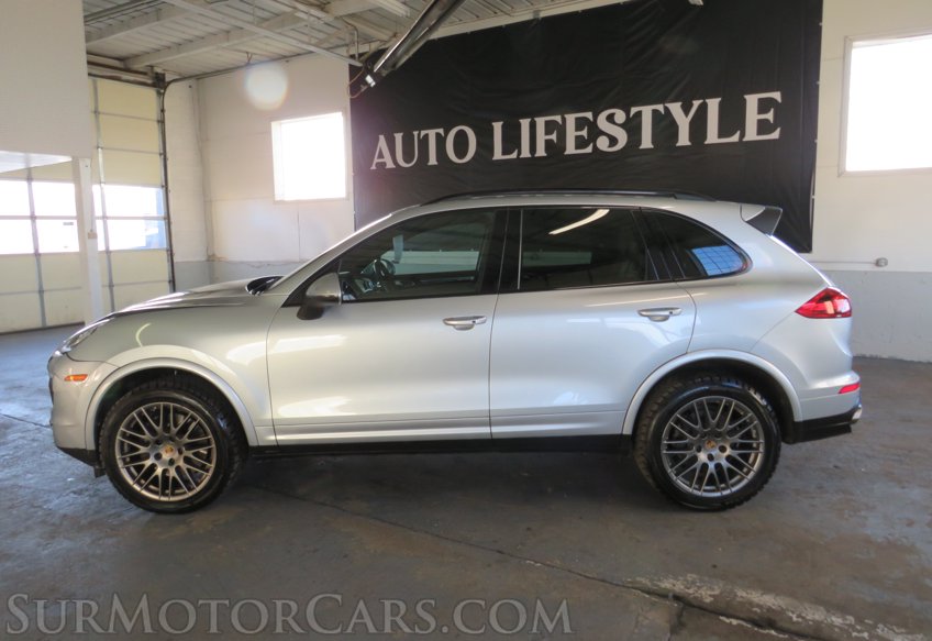 2017 Porsche Cayenne - Image 79