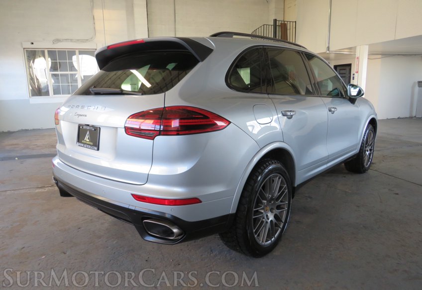 2017 Porsche Cayenne - Image 60