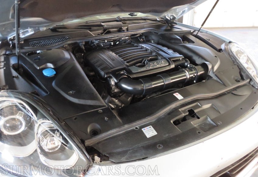 2017 Porsche Cayenne - Image 90