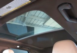 2017 Porsche Cayenne - Image 35