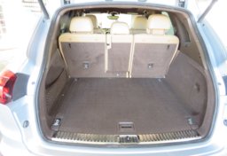 2017 Porsche Cayenne - Image 77