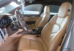 2017 Porsche Cayenne - Image 12