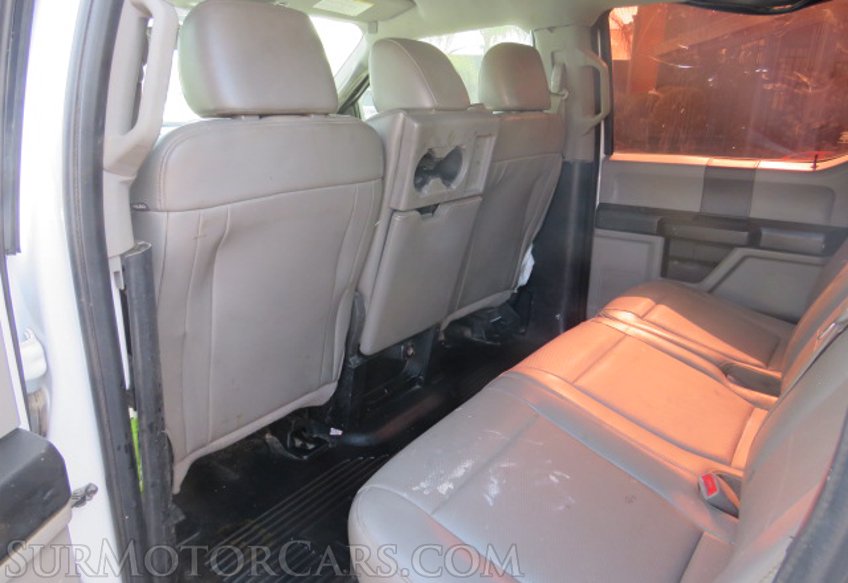 2017 Ford Super Duty F-250 SRW - Image 28