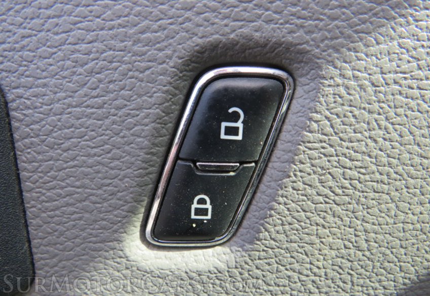 2017 Ford Super Duty F-250 SRW - Image 43