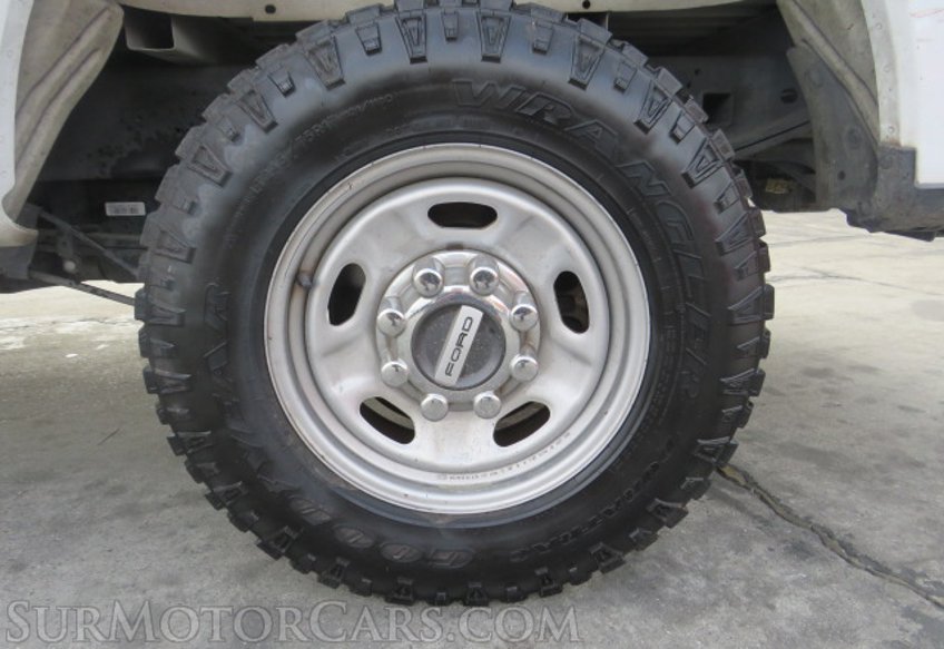 2017 Ford Super Duty F-250 SRW - Image 19