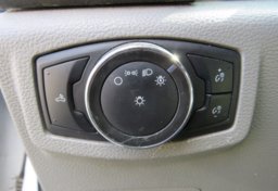 2017 Ford Super Duty F-250 SRW - Image 42