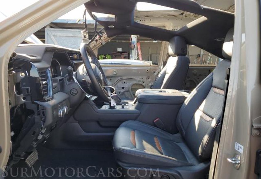 2022 GMC Sierra 1500 - Image 5