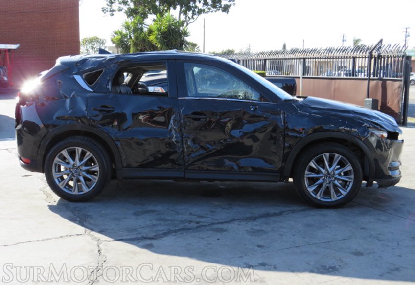 2021 Mazda CX-5 - Image 6