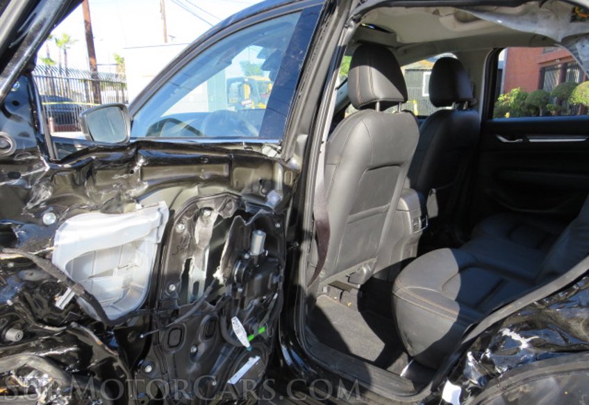 2021 Mazda CX-5 - Image 27