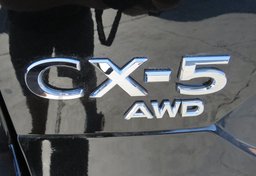 2021 Mazda CX-5 - Image 18