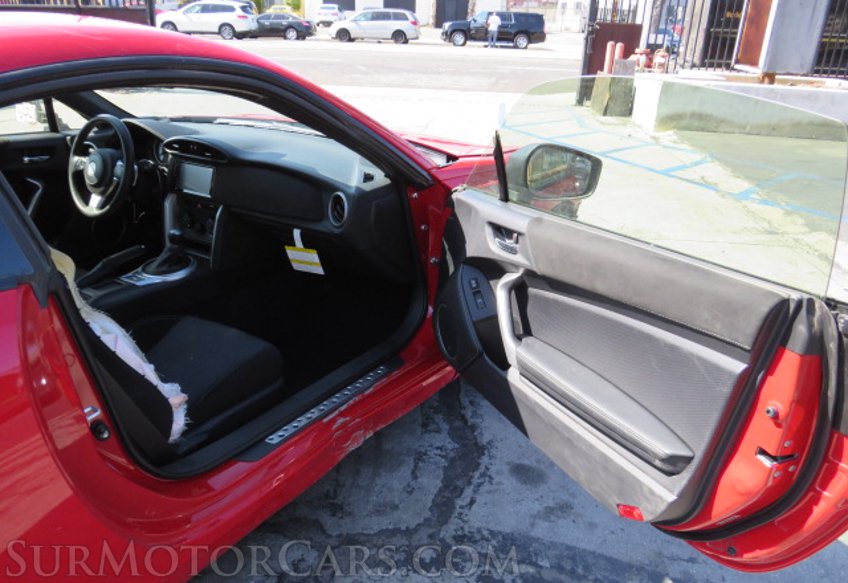 2020 Toyota 86 - Image 18