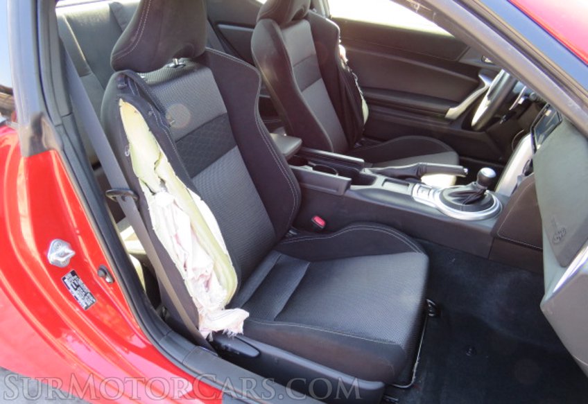 2020 Toyota 86 - Image 24