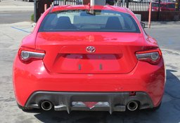 2020 Toyota 86 - Image 12