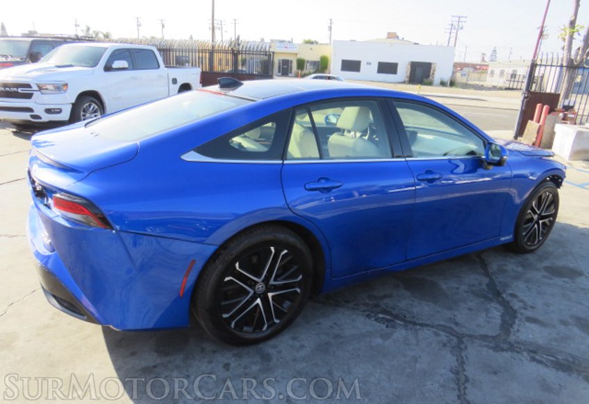 2021 Toyota Mirai - Image 9