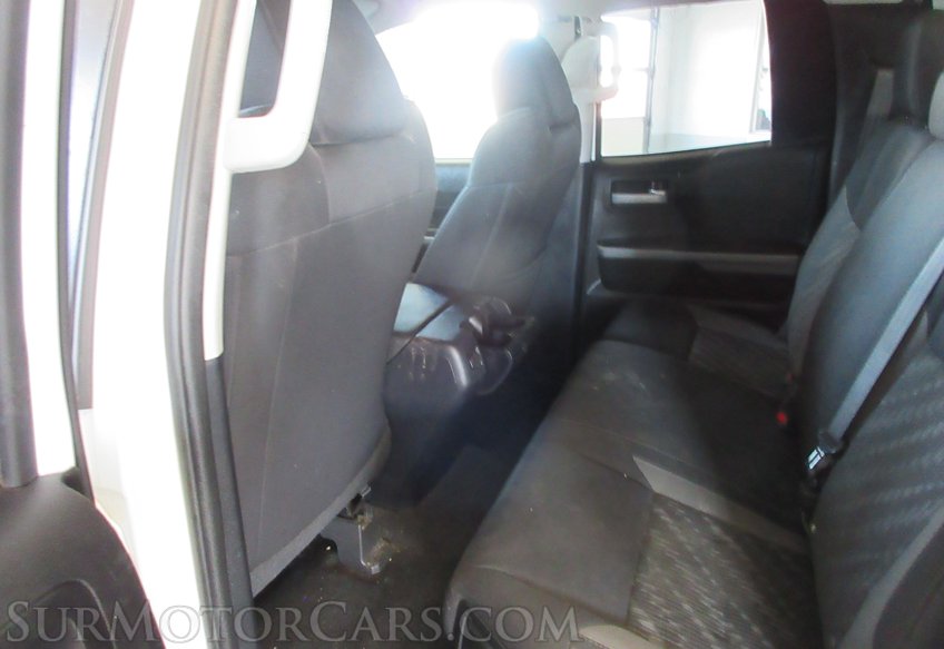 2019 Toyota Tundra - Image 31