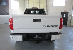 2019 Toyota Tundra - Image 12