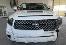 2019 Toyota Tundra - Image 11