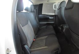 2019 Toyota Tundra - Image 33