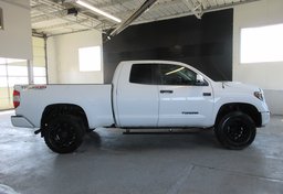 2019 Toyota Tundra - Image 10