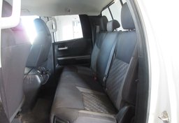 2019 Toyota Tundra - Image 32