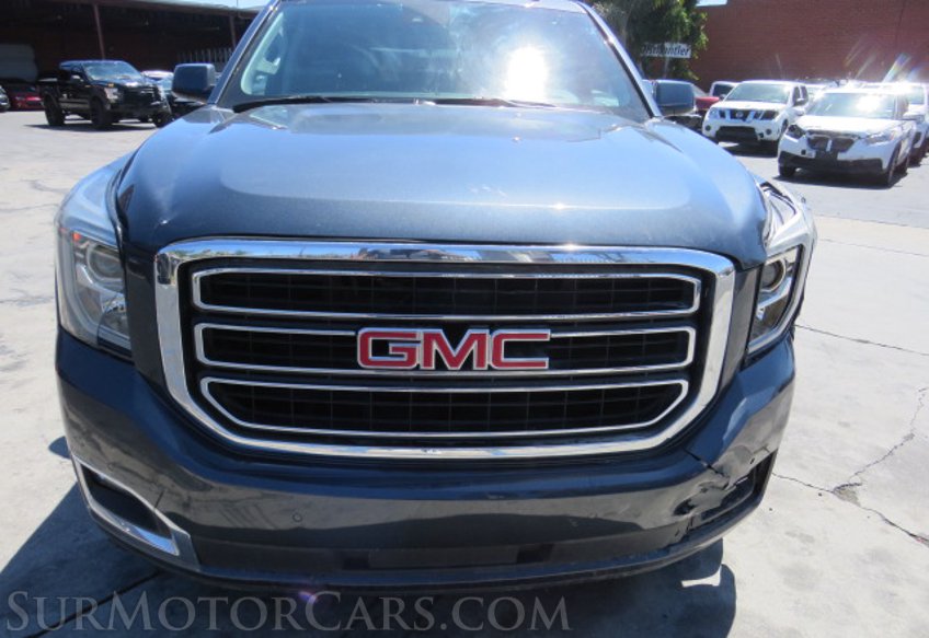 2020 GMC Yukon - Image 15
