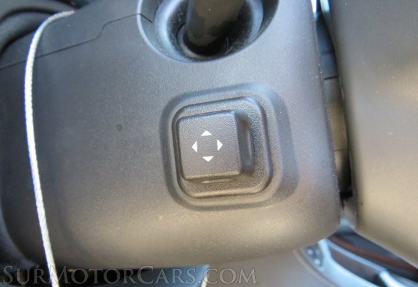 2020 GMC Yukon - Image 46