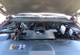 2020 GMC Yukon - Image 56