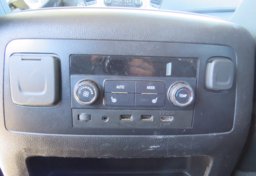 2020 GMC Yukon - Image 41