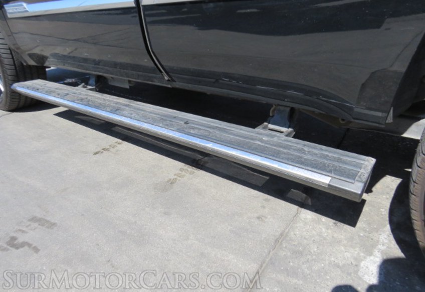 2017 Cadillac Escalade - Image 17