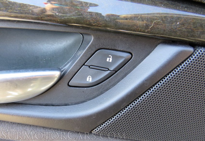 2017 Cadillac Escalade - Image 50