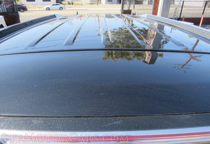 2017 Cadillac Escalade - Image 15