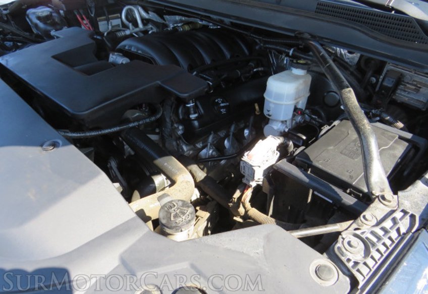 2017 Cadillac Escalade - Image 64