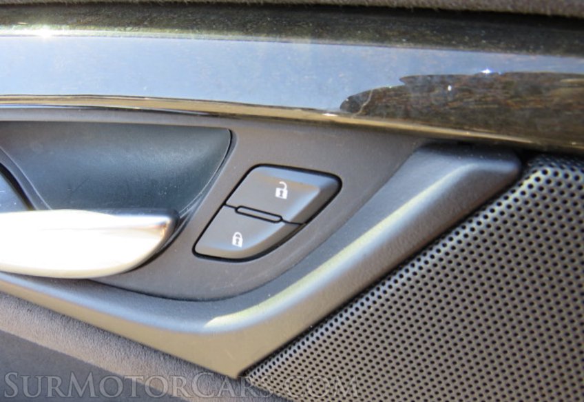 2017 Cadillac Escalade - Image 51