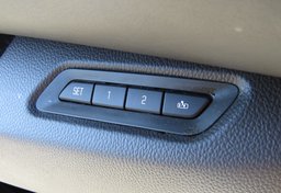 2017 Cadillac Escalade - Image 48