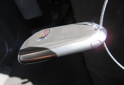 2017 Cadillac Escalade - Image 40