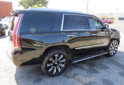 2017 Cadillac Escalade - Image 6