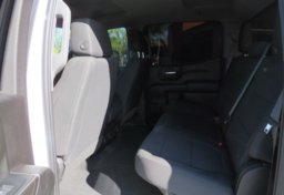 2021 Chevrolet Silverado 1500 - Image 29