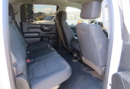 2021 Chevrolet Silverado 1500 - Image 32