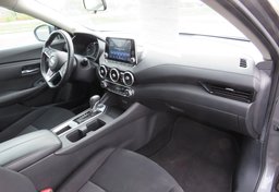 2021 Nissan Sentra - Image 39