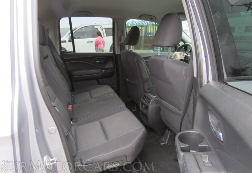 2018 Honda Ridgeline - Image 30