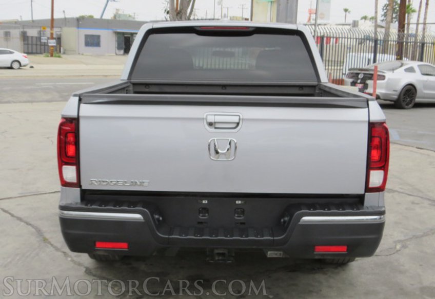 2018 Honda Ridgeline - Image 13