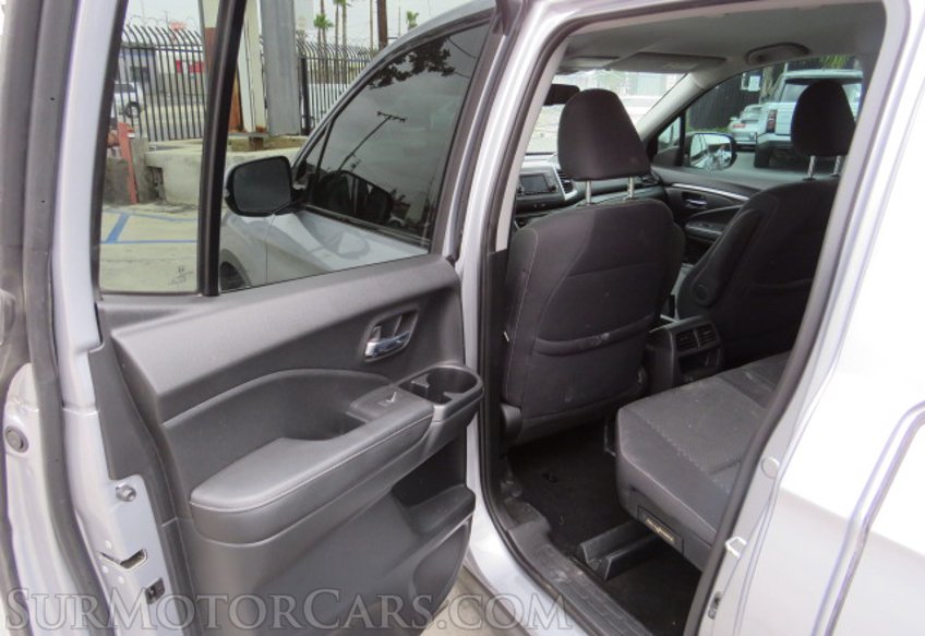 2018 Honda Ridgeline - Image 21