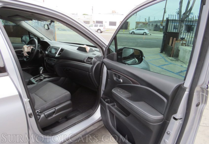 2018 Honda Ridgeline - Image 20