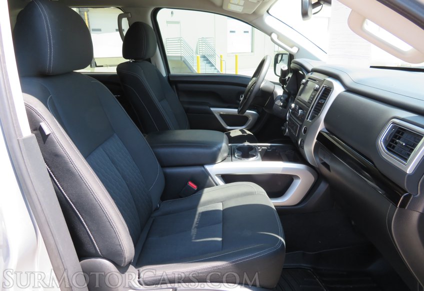 2017 Nissan Titan - Image 33